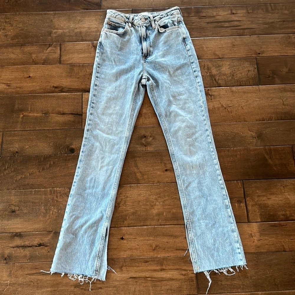 Zara split hem jean